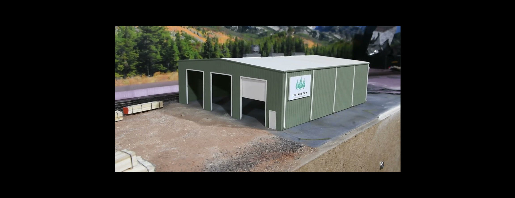 Montana Northern Railroad - How to Light Up Your Buildings (The Easy Way)