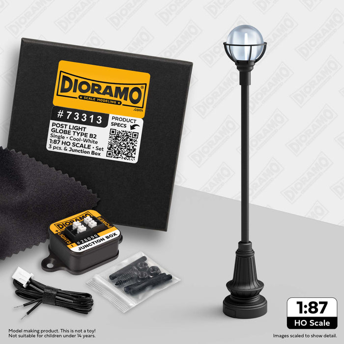Post Light - Globe Type B2 in 1:87 HO Scale. 3pc Set.