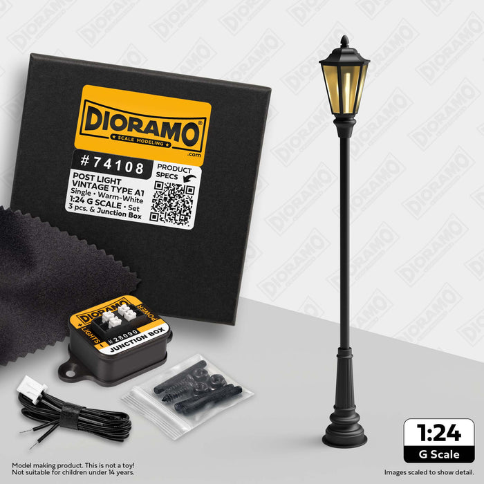 Post Light - Vintage Type A1 in 1:24 G Scale. 3pc Set.